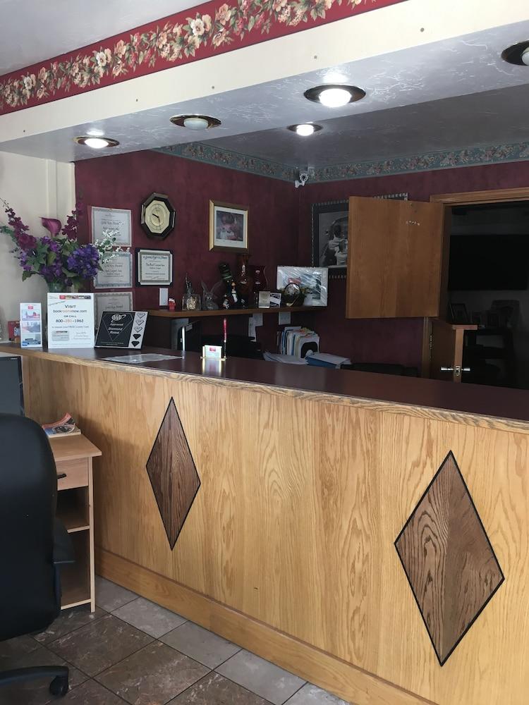 Red Carpet Inn Medford Ngoại thất bức ảnh