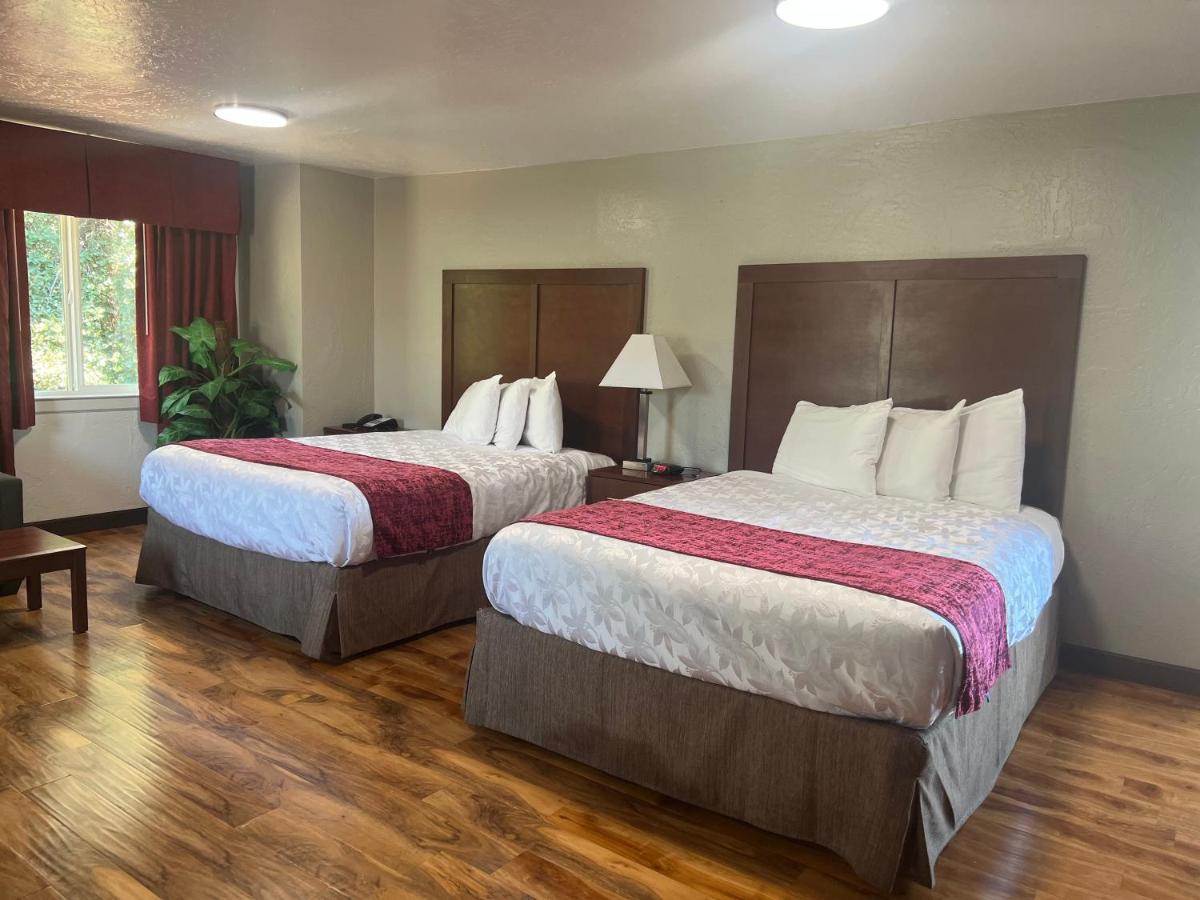 Red Carpet Inn Medford Ngoại thất bức ảnh