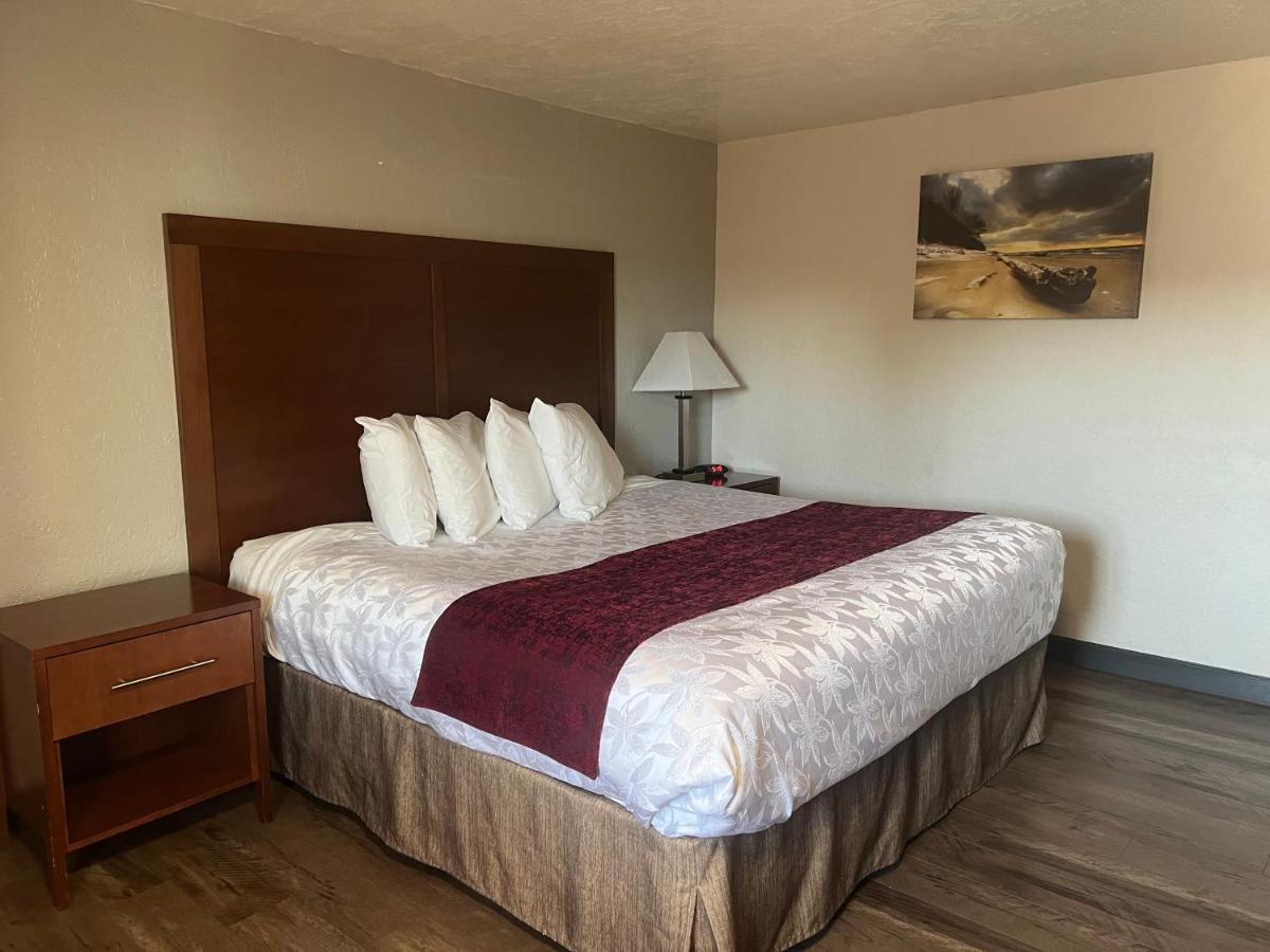 Red Carpet Inn Medford Ngoại thất bức ảnh