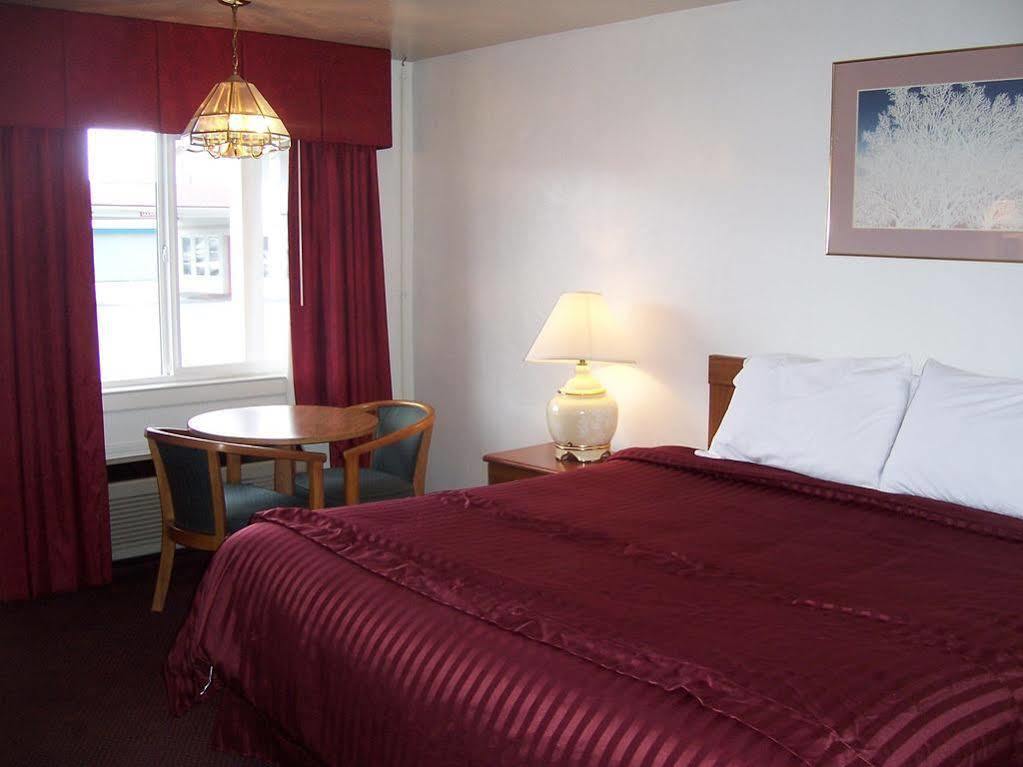 Red Carpet Inn Medford Ngoại thất bức ảnh